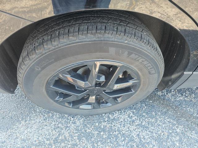 used 2024 Chevrolet Equinox car, priced at $22,991