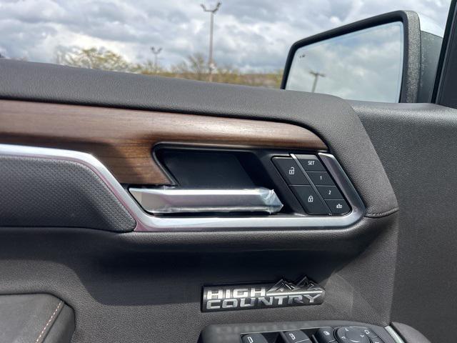 new 2025 Chevrolet Silverado 1500 car, priced at $65,285