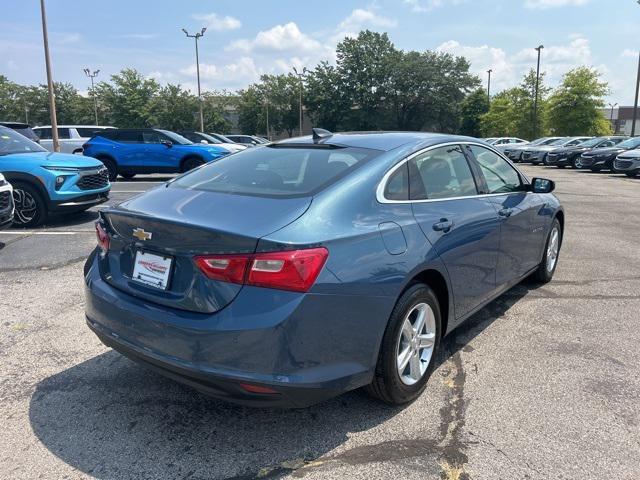 new 2025 Chevrolet Malibu car, priced at $22,995