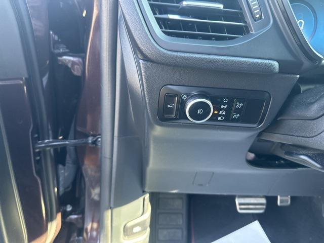 used 2023 Ford Escape car, priced at $25,991