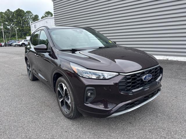 used 2023 Ford Escape car, priced at $27,991