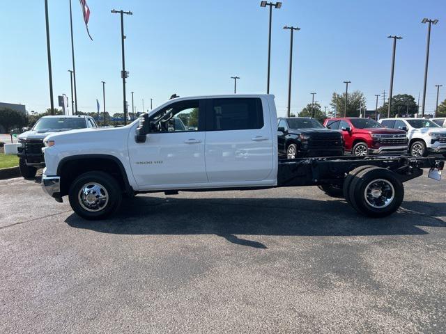 new 2025 Chevrolet Silverado 3500 car, priced at $53,935