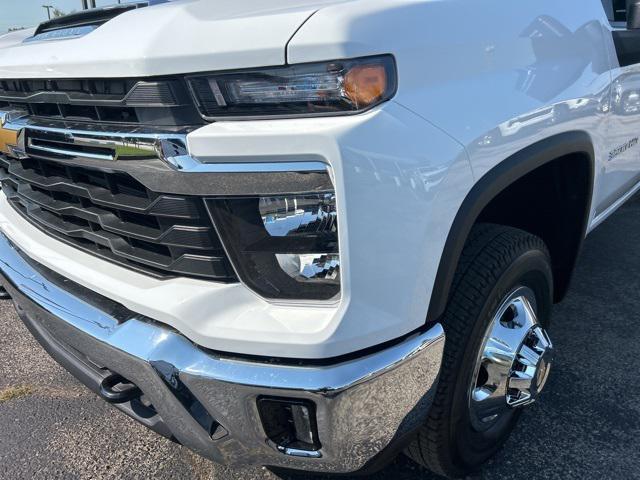 new 2025 Chevrolet Silverado 3500 car, priced at $53,935