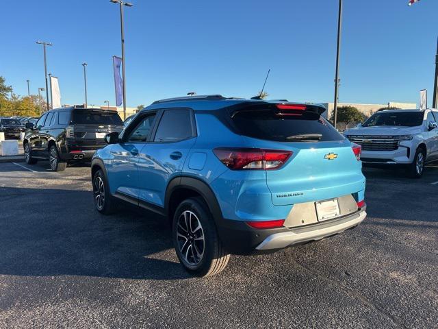 new 2025 Chevrolet TrailBlazer car, priced at $27,976