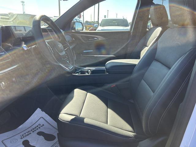 new 2026 Chevrolet Traverse car, priced at $43,455