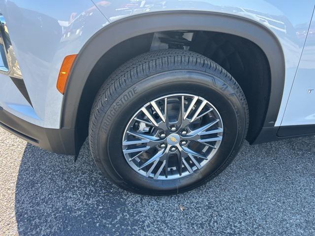new 2026 Chevrolet Traverse car, priced at $43,455