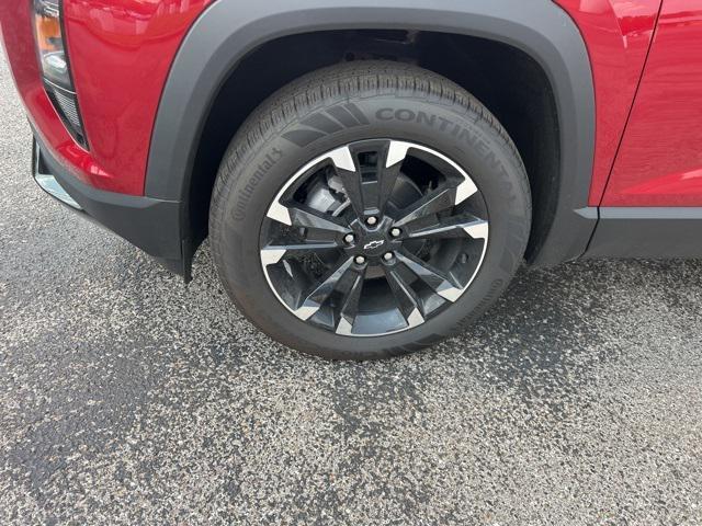 new 2025 Chevrolet Equinox car, priced at $35,084