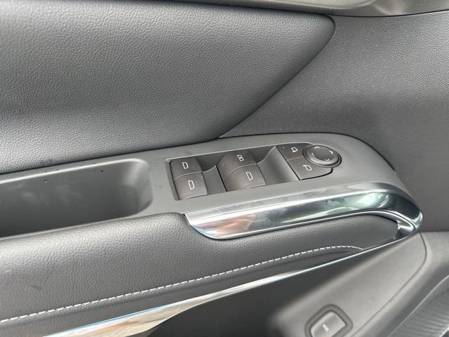 new 2025 Chevrolet Traverse car, priced at $42,744
