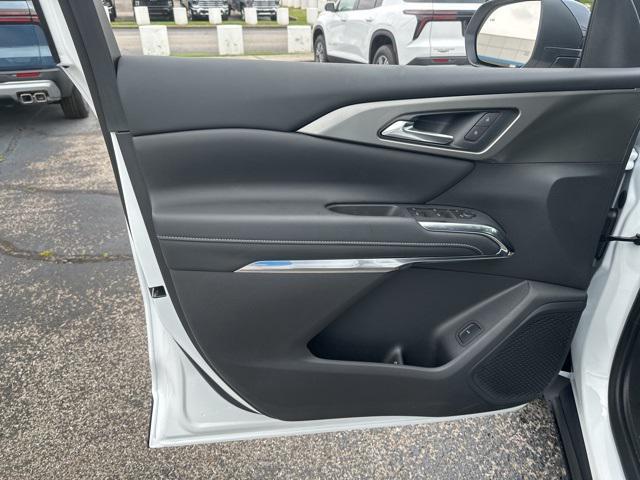 new 2025 Chevrolet Traverse car, priced at $42,744