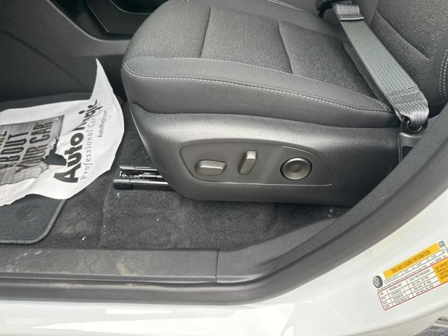 new 2025 Chevrolet Traverse car, priced at $42,744