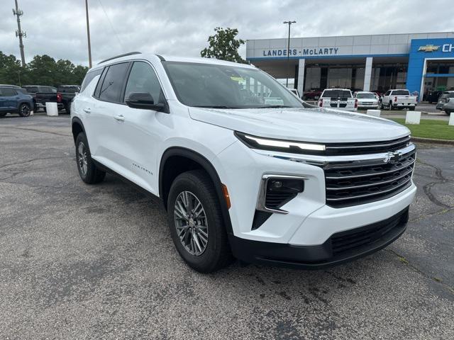 new 2025 Chevrolet Traverse car, priced at $42,744