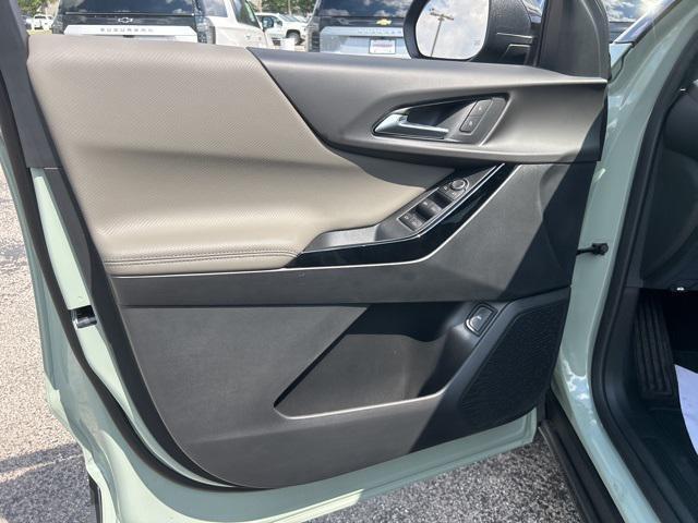 new 2026 Chevrolet Equinox car, priced at $30,485