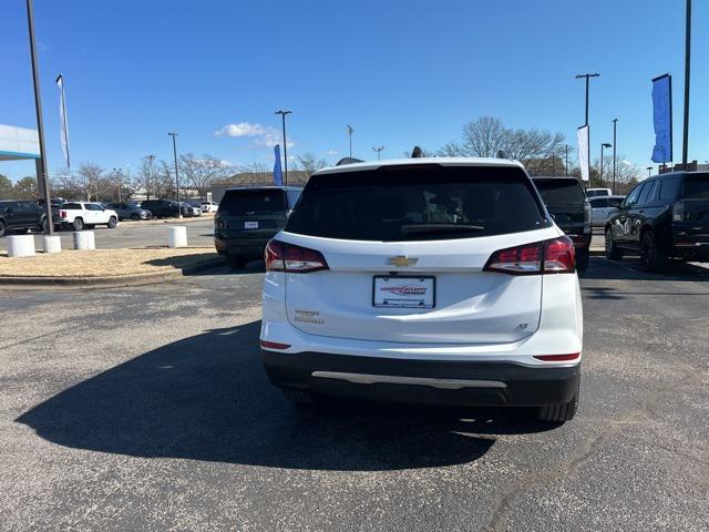 used 2022 Chevrolet Equinox car, priced at $23,216