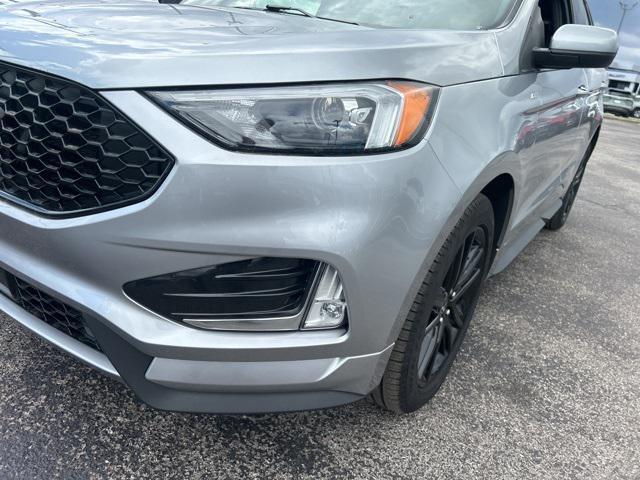 used 2024 Ford Edge car, priced at $32,958