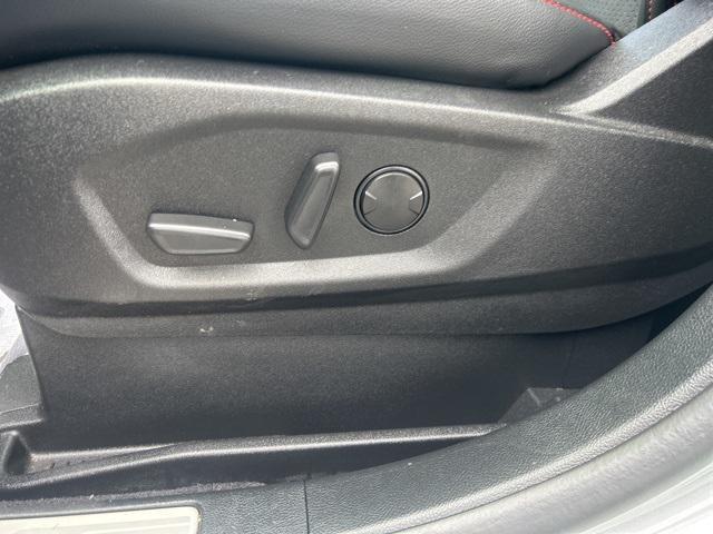 used 2024 Ford Edge car, priced at $32,958