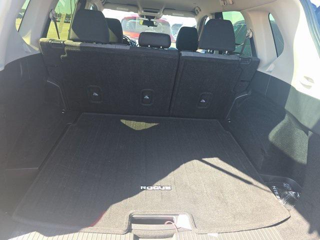 used 2023 Nissan Rogue car, priced at $22,551