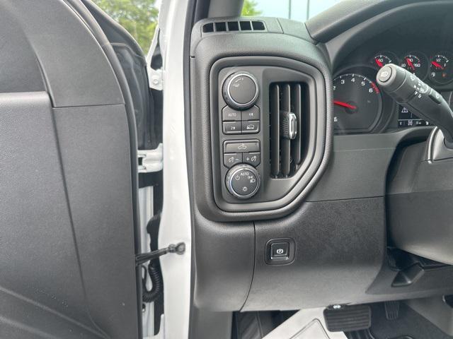 new 2025 Chevrolet Silverado 1500 car, priced at $45,139