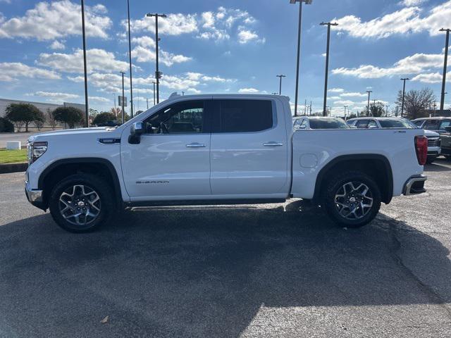 used 2022 GMC Sierra 1500 car, priced at $43,895