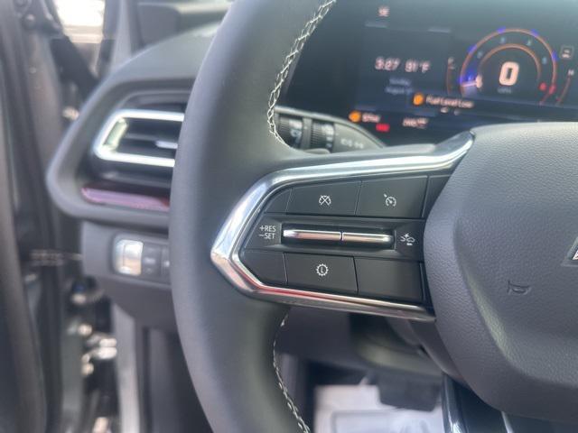 new 2026 Chevrolet Traverse car, priced at $50,598