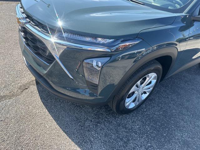 used 2025 Chevrolet Trax car, priced at $20,491