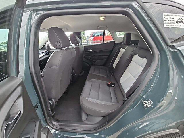 used 2025 Chevrolet Trax car