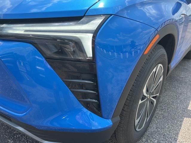 new 2025 Chevrolet Blazer EV car, priced at $41,689