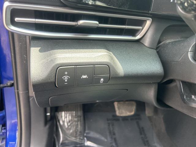 used 2022 Hyundai Elantra car, priced at $21,317