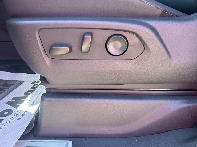 new 2025 Chevrolet Silverado 1500 car, priced at $59,214