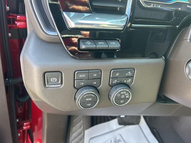 new 2025 Chevrolet Silverado 1500 car, priced at $59,984