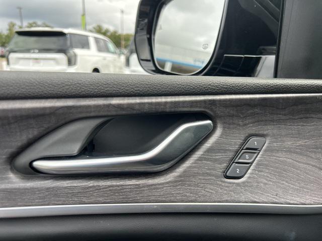 used 2024 Jeep Grand Cherokee L car, priced at $34,991