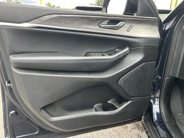 used 2024 Jeep Grand Cherokee L car, priced at $34,991