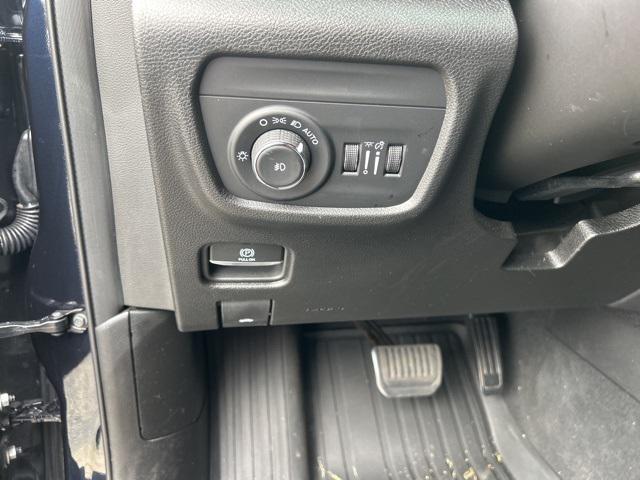 used 2024 Jeep Grand Cherokee L car, priced at $34,991