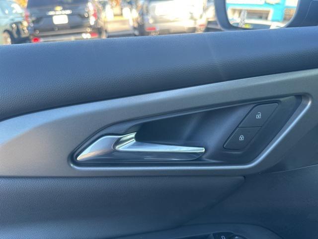 new 2026 Chevrolet Traverse car, priced at $45,345