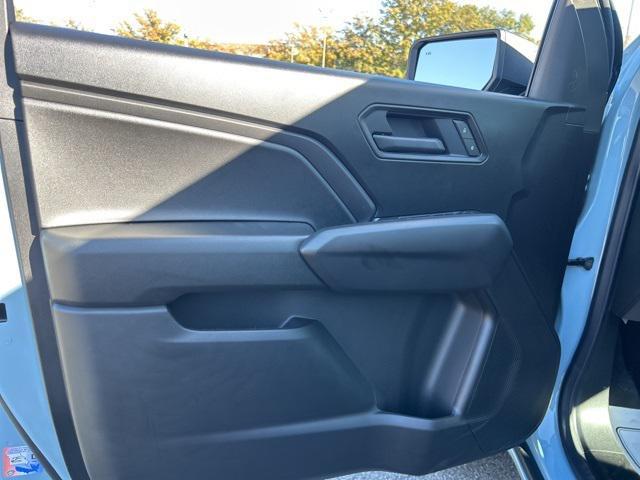 new 2026 Chevrolet Colorado car, priced at $32,980