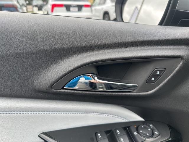 new 2025 Chevrolet Trax car, priced at $25,034