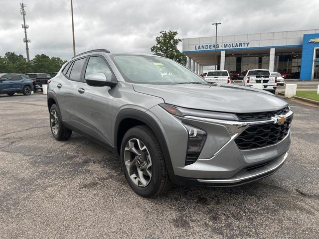 new 2025 Chevrolet Trax car, priced at $25,784