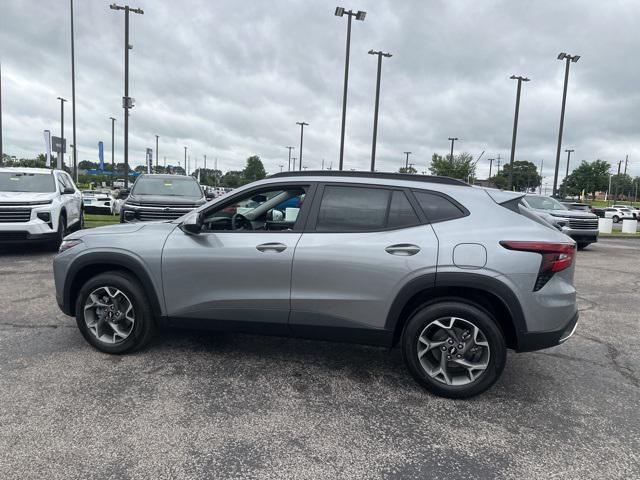 new 2025 Chevrolet Trax car, priced at $25,034
