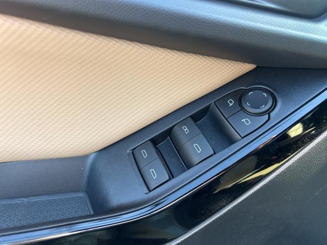 new 2026 Chevrolet Equinox car, priced at $32,340