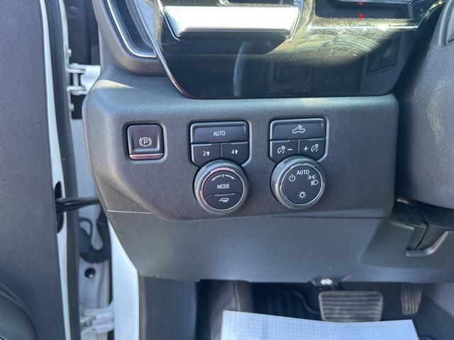 used 2022 Chevrolet Silverado 1500 car, priced at $30,690