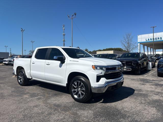 used 2022 Chevrolet Silverado 1500 car, priced at $30,690