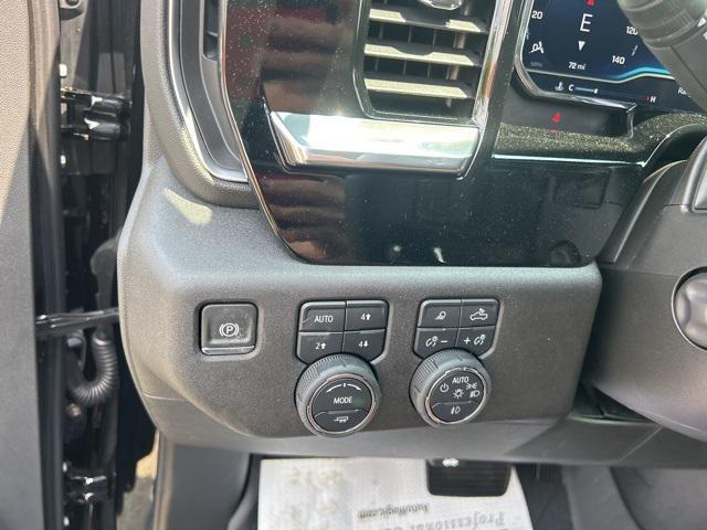 new 2025 Chevrolet Silverado 1500 car, priced at $61,870