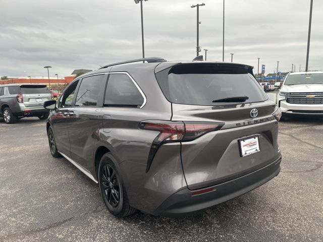 used 2023 Toyota Sienna car, priced at $44,890