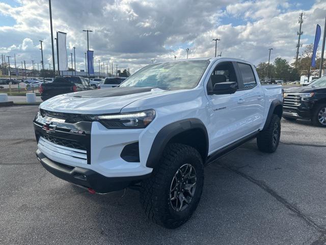 new 2024 Chevrolet Colorado car, priced at $46,090