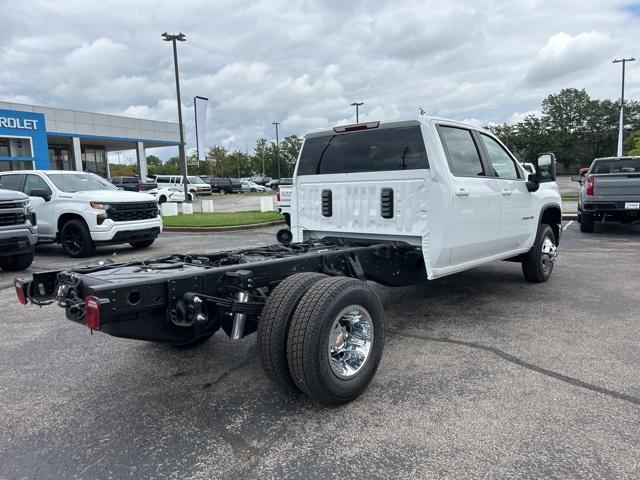 new 2025 Chevrolet Silverado 3500 car, priced at $53,935