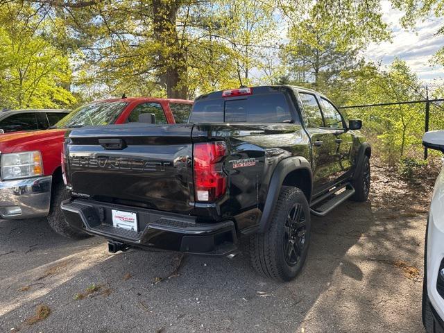new 2025 Chevrolet Colorado car, priced at $48,899