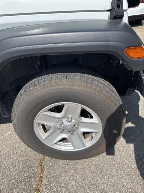 used 2023 Jeep Gladiator car, priced at $30,490
