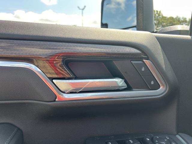 new 2025 Chevrolet Silverado 2500 car, priced at $62,824