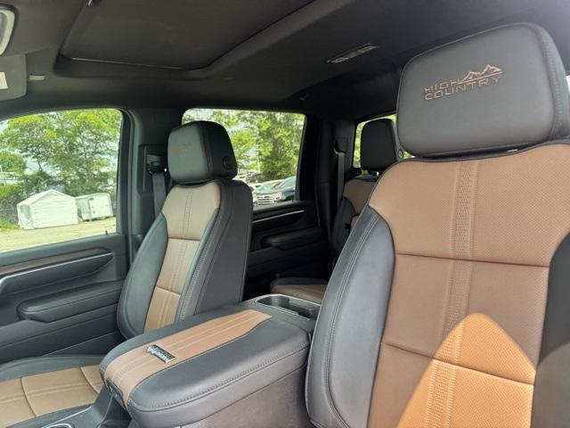used 2025 Chevrolet Silverado 3500 car, priced at $72,991