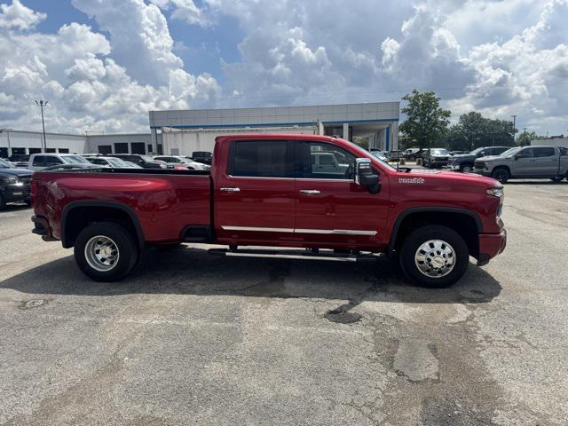 used 2025 Chevrolet Silverado 3500 car, priced at $72,991