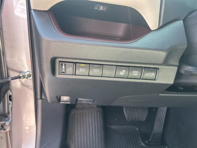 used 2024 Toyota RAV4 Hybrid car, priced at $41,491